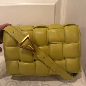 BOTTEGA MAXI CASSETTE PADDED LEATHER